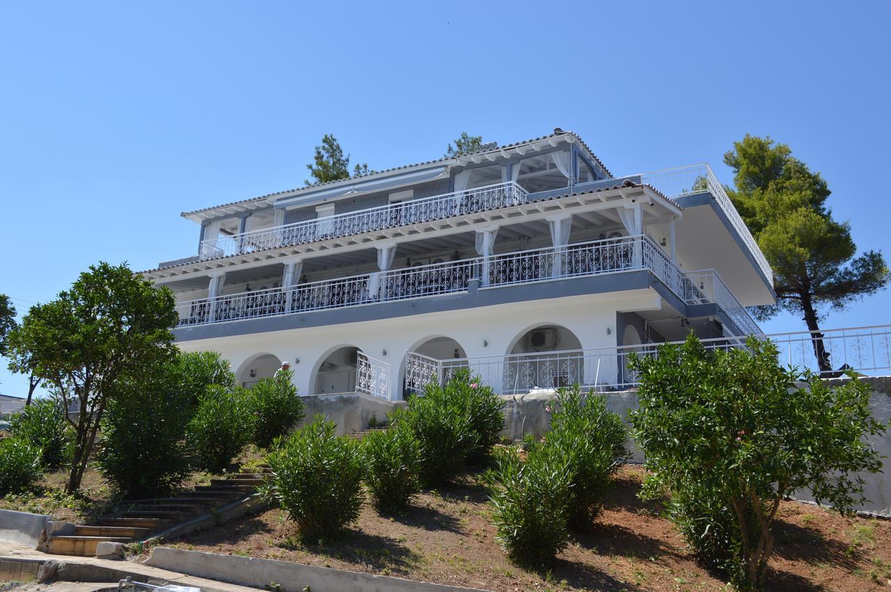Aelia Sea View Studios Afytos Exterior photo