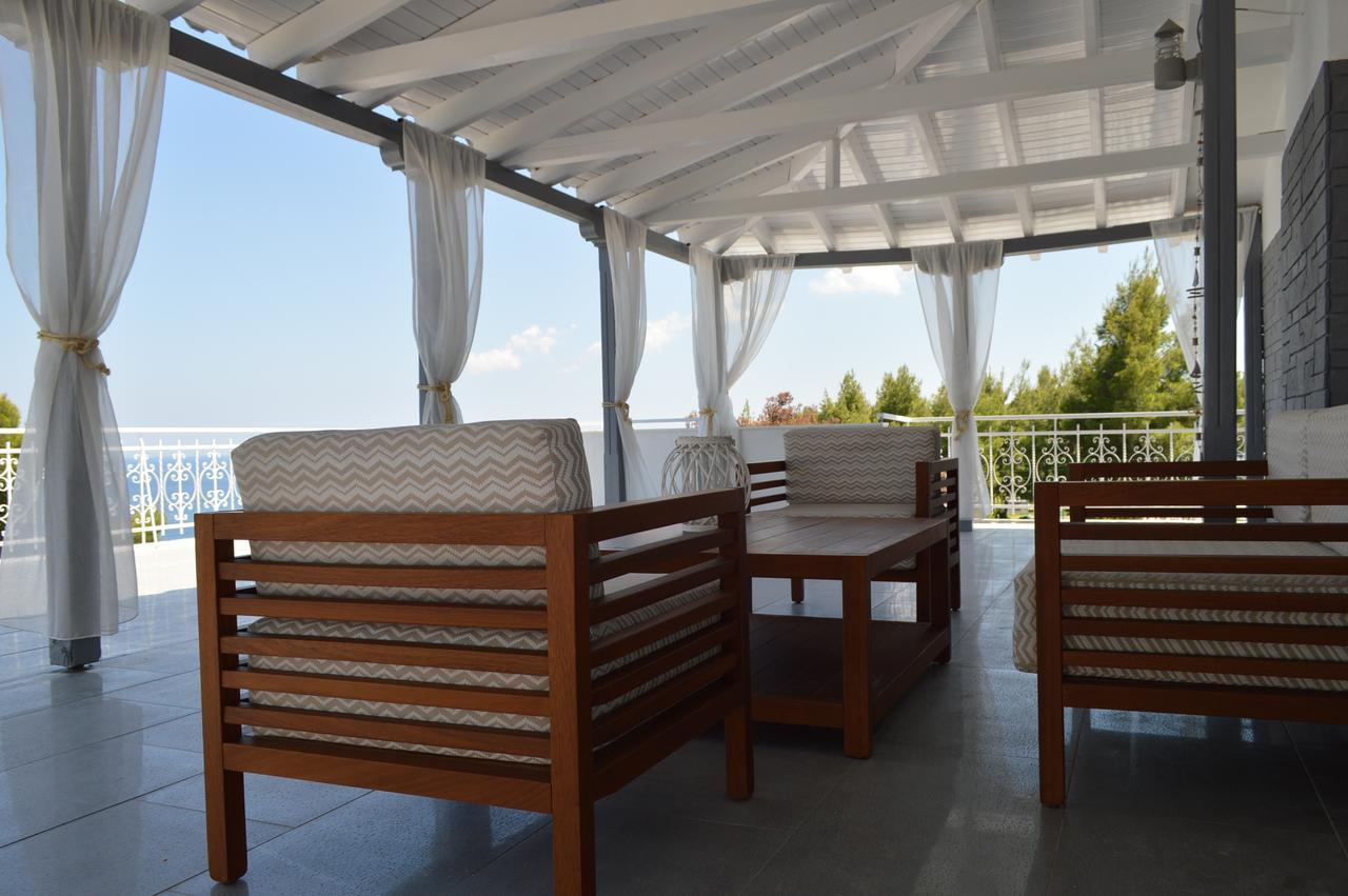 Aelia Sea View Studios Afytos Exterior photo